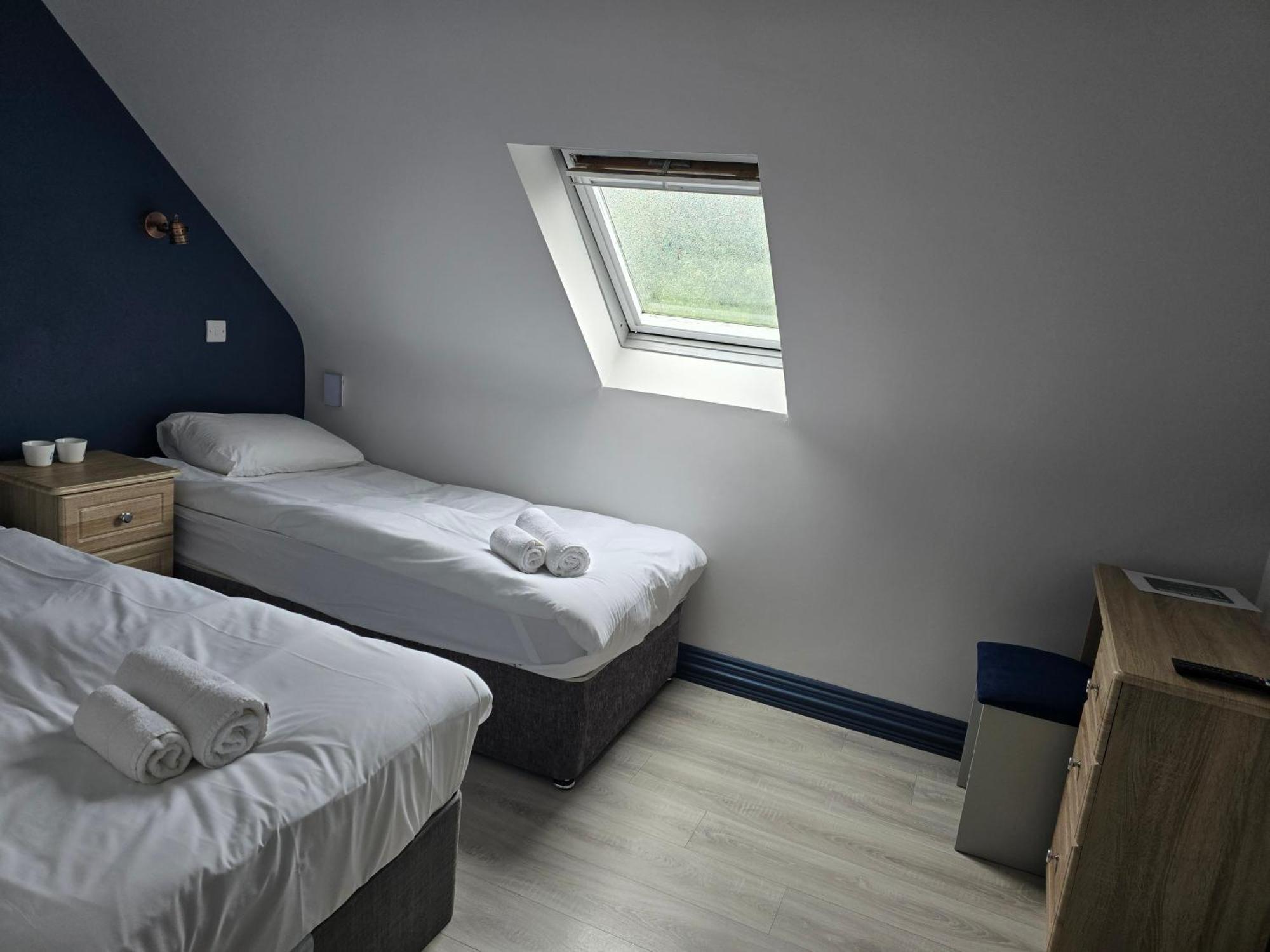 The Dutch Tulip Hotel Mallow Exterior photo
